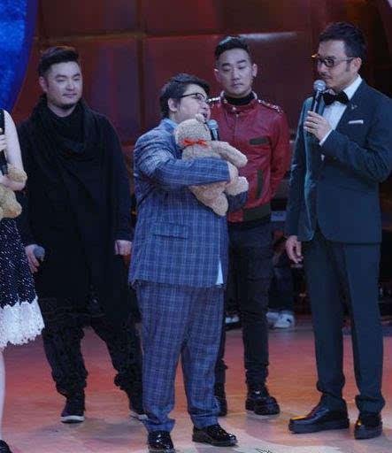 韩红爆料节目视频,一场感人至深的真实故事 第1张 韩红爆料节目视频,一场感人至深的真实故事 第1张